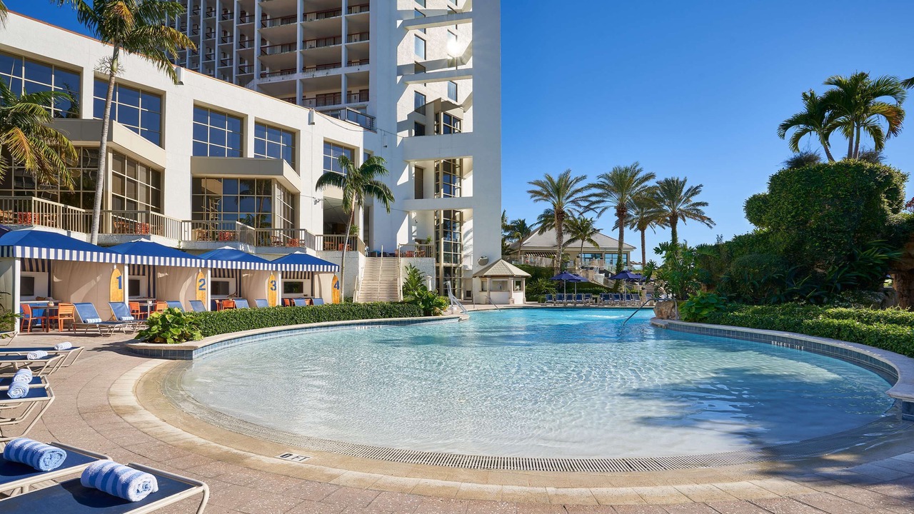 Photo of Outdoor in Park Shore