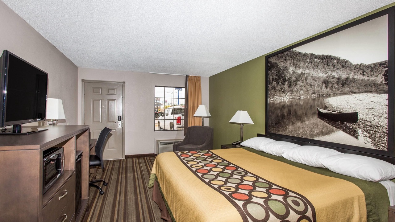 Photo of Bedroom in Springdale
