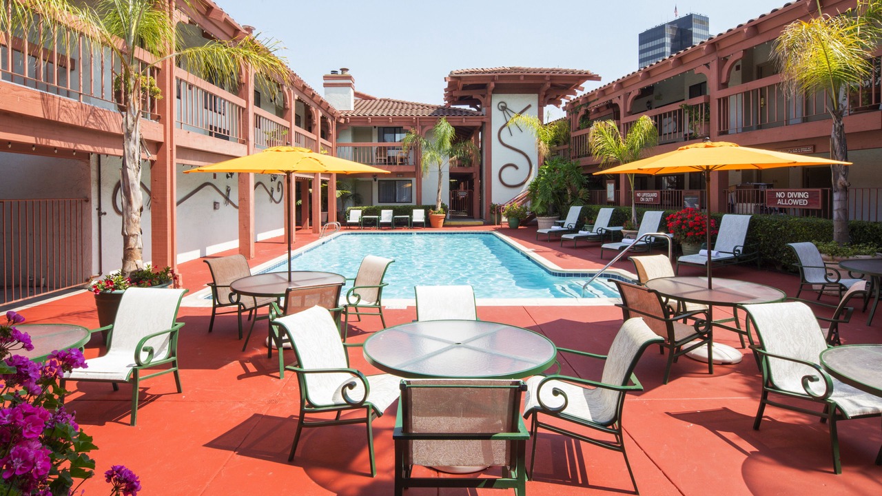 Photo of Others in Campbell