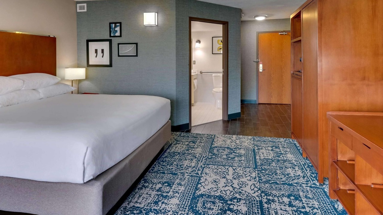 Photo of Bedroom in North San Antonio - SAT