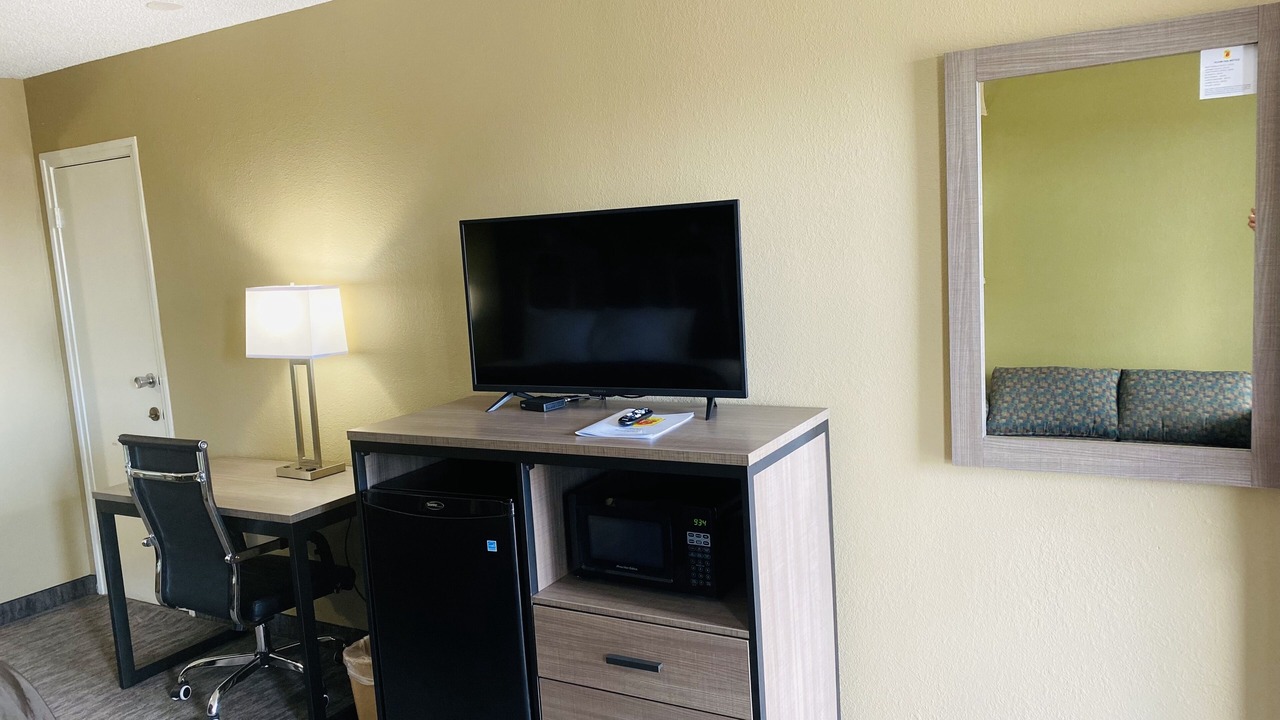 Photo of Bedroom in New Iberia