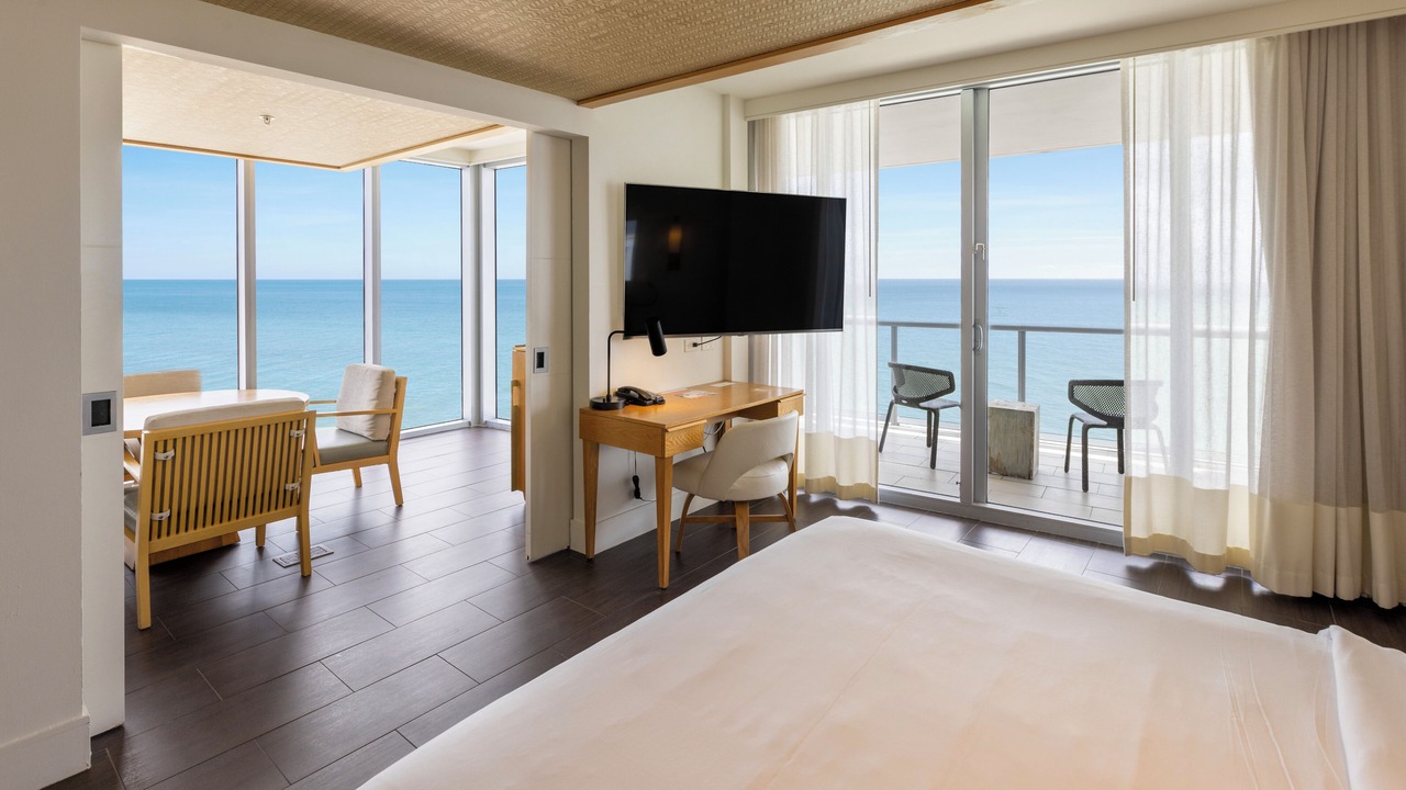 Photo of Bedroom in Mid Beach