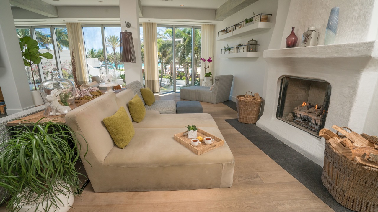 Photo of Bedroom in Mid Beach