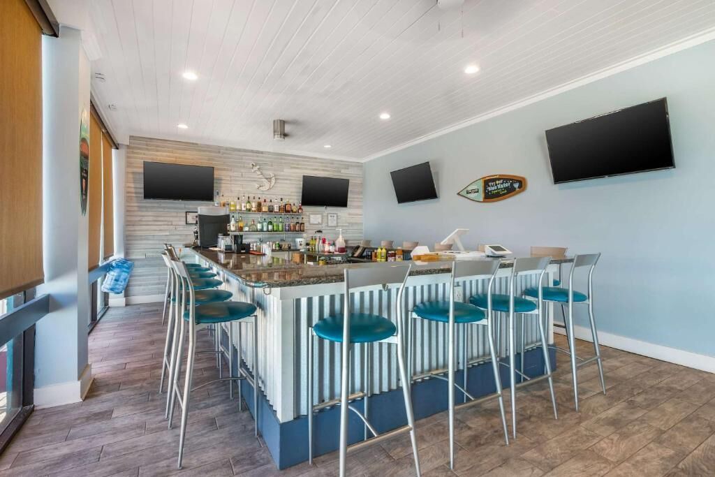 Photo of Others in Rogers Seabreeze