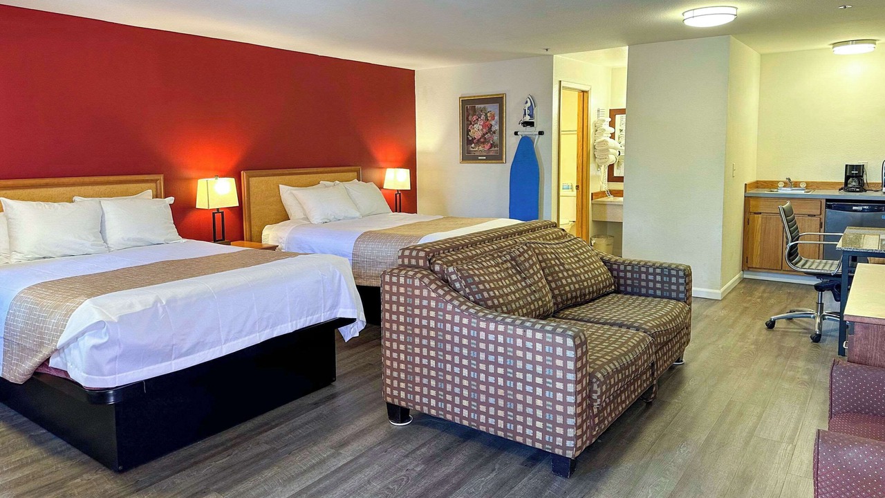 Photo of Bedroom in Edmonds