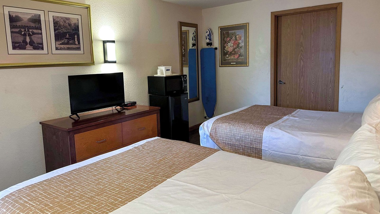 Photo of Bedroom in Edmonds