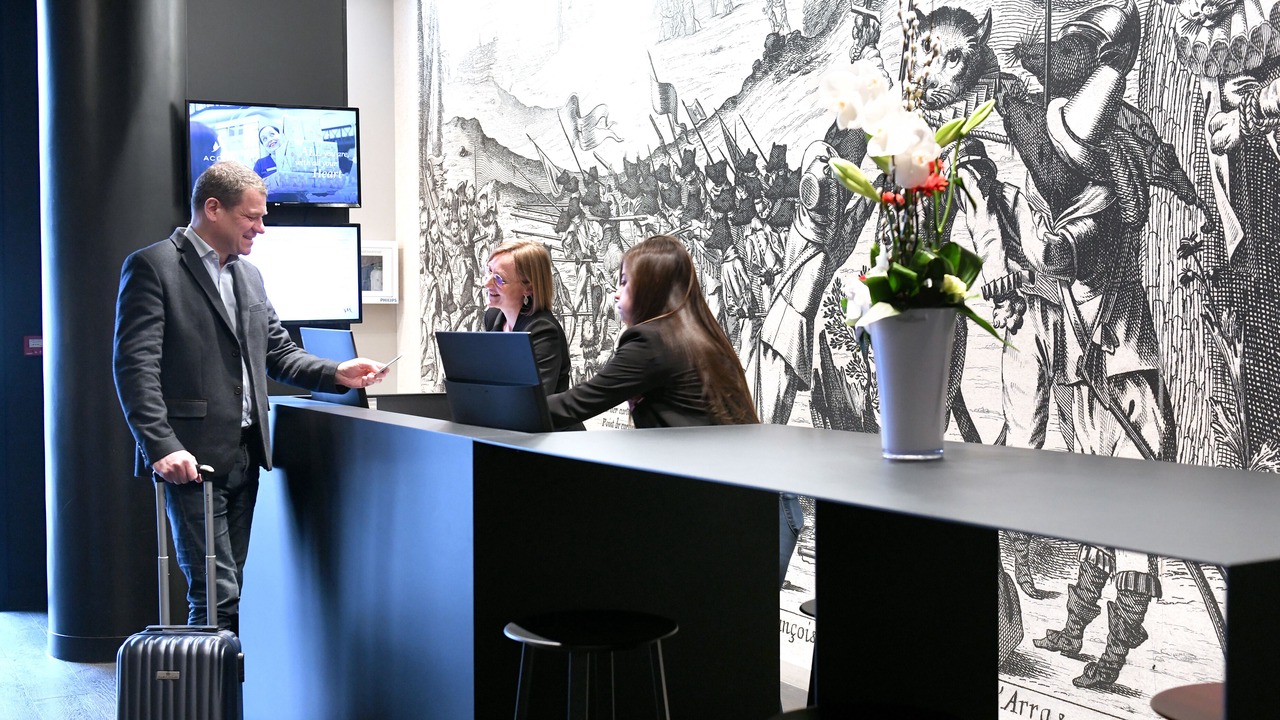 Photo of Others in Arras