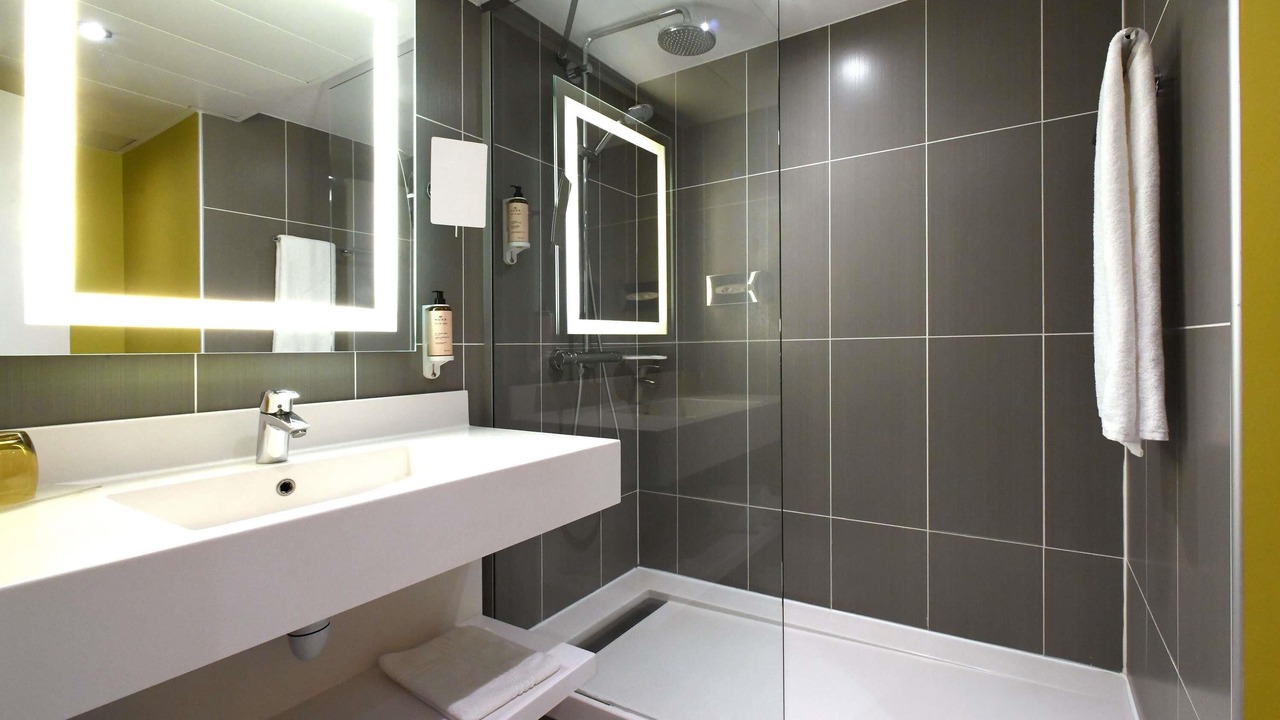 Photo of Others in Arras