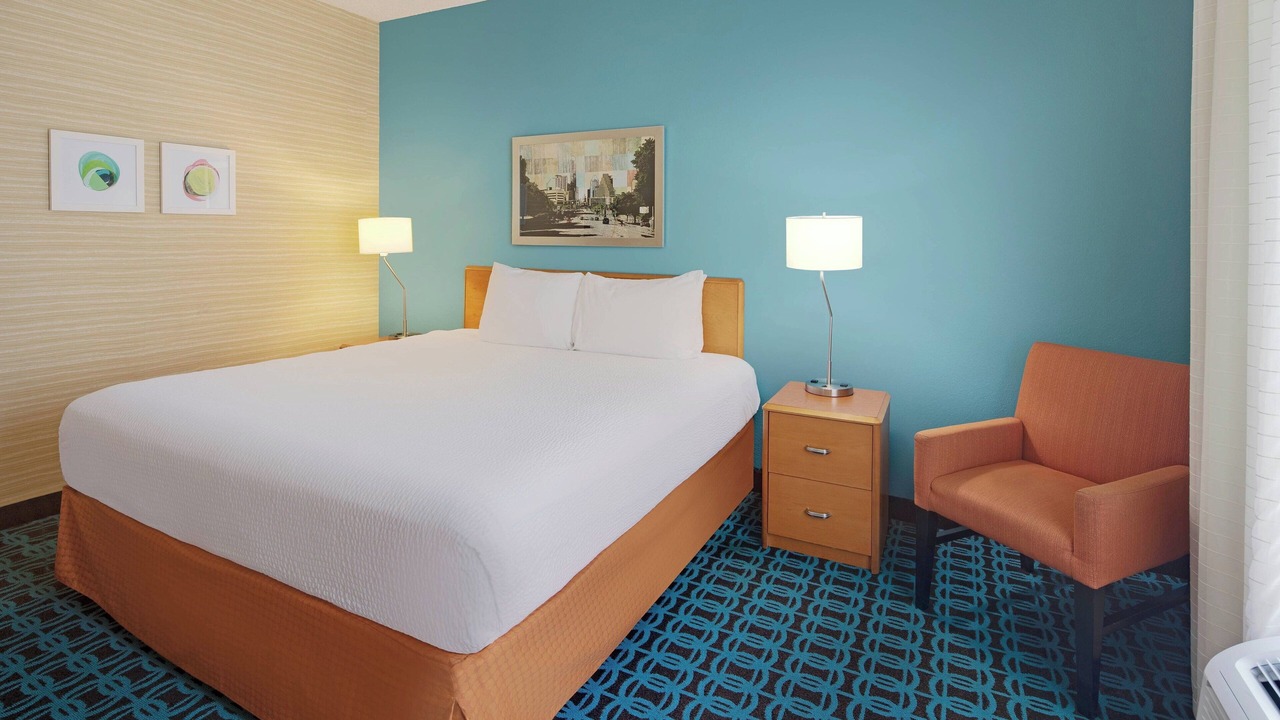Photo of Bedroom in North Loop