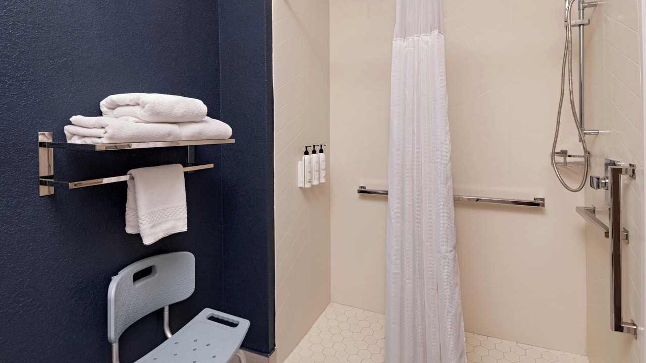 Photo of Bathroom in North Loop