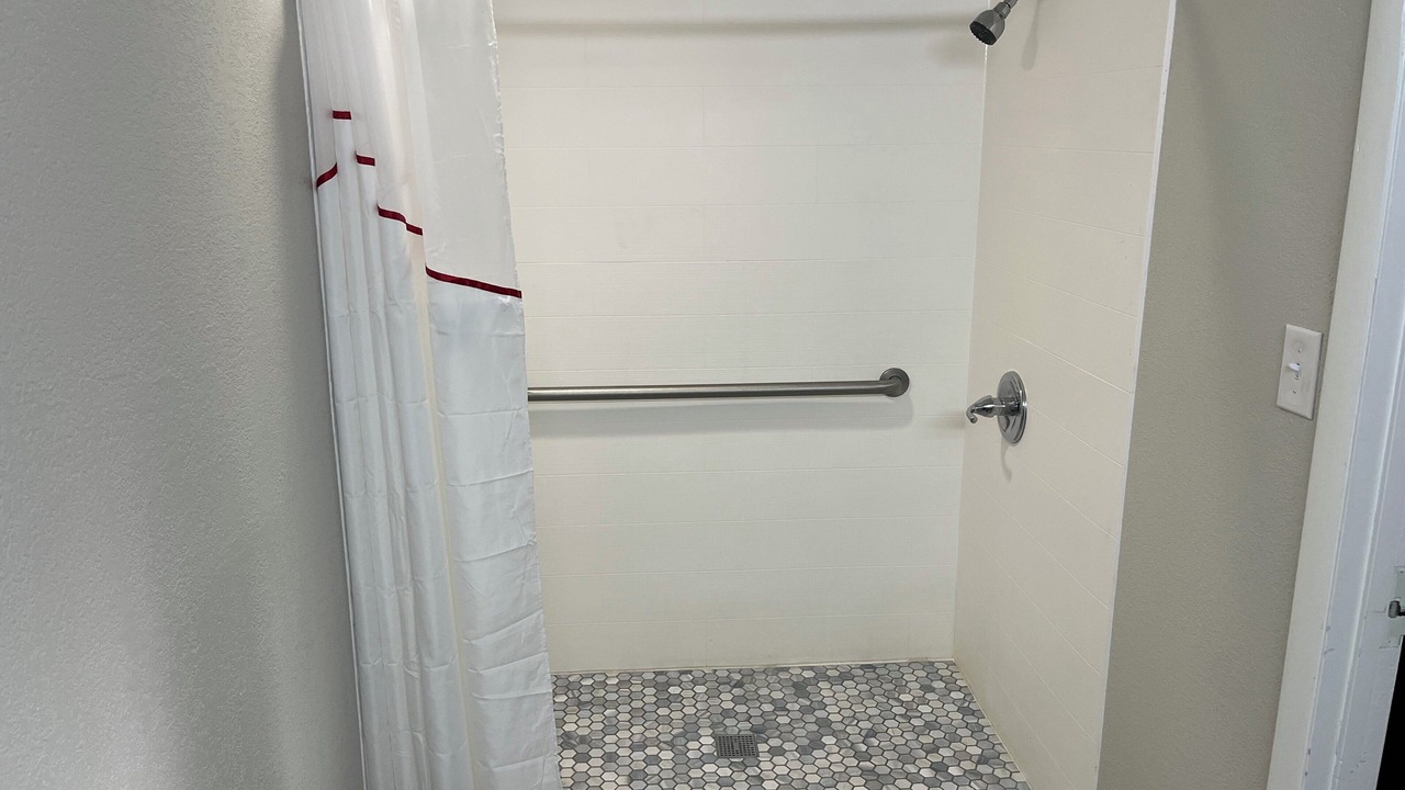 Photo of Bathroom in Rockingham