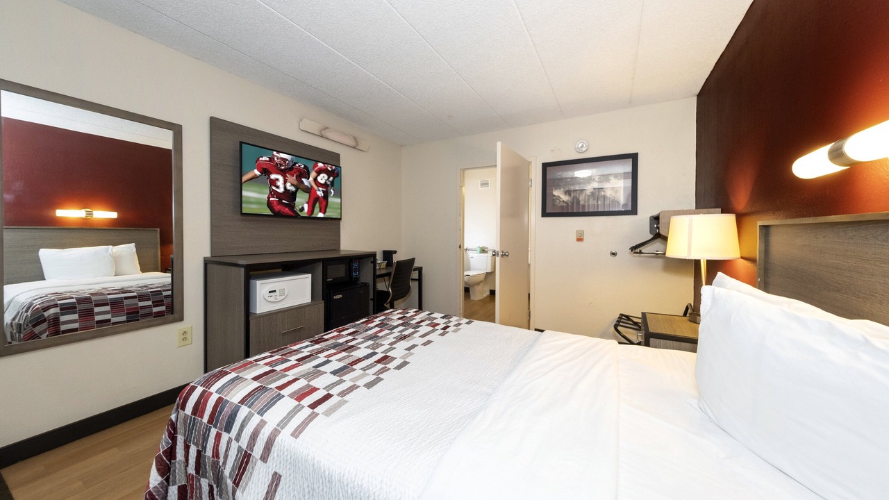 Photo of Bedroom in Edison