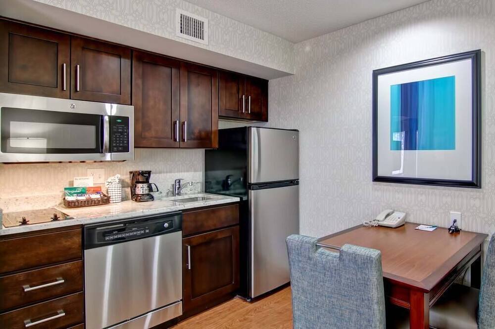 Photo of Kitchen in White Station