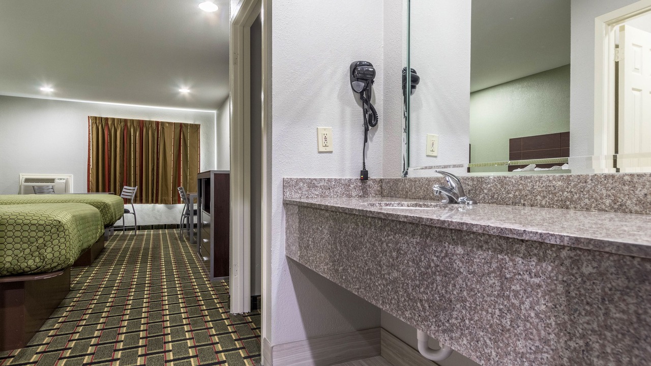 Photo of Bathroom in Tomball
