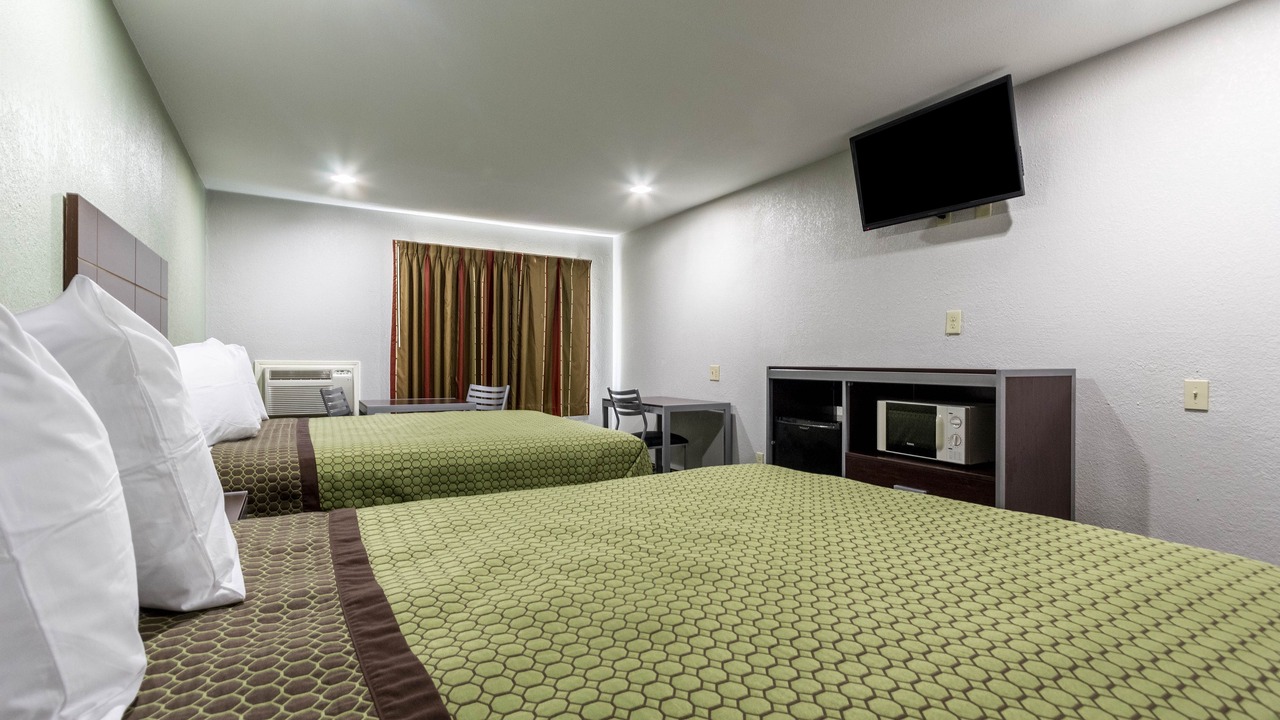 Photo of Bedroom in Tomball