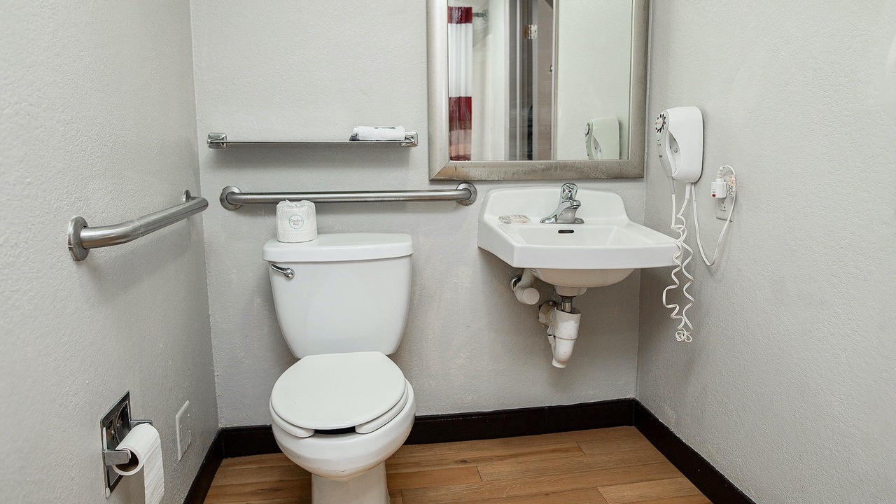 Photo of Bathroom in Henrietta