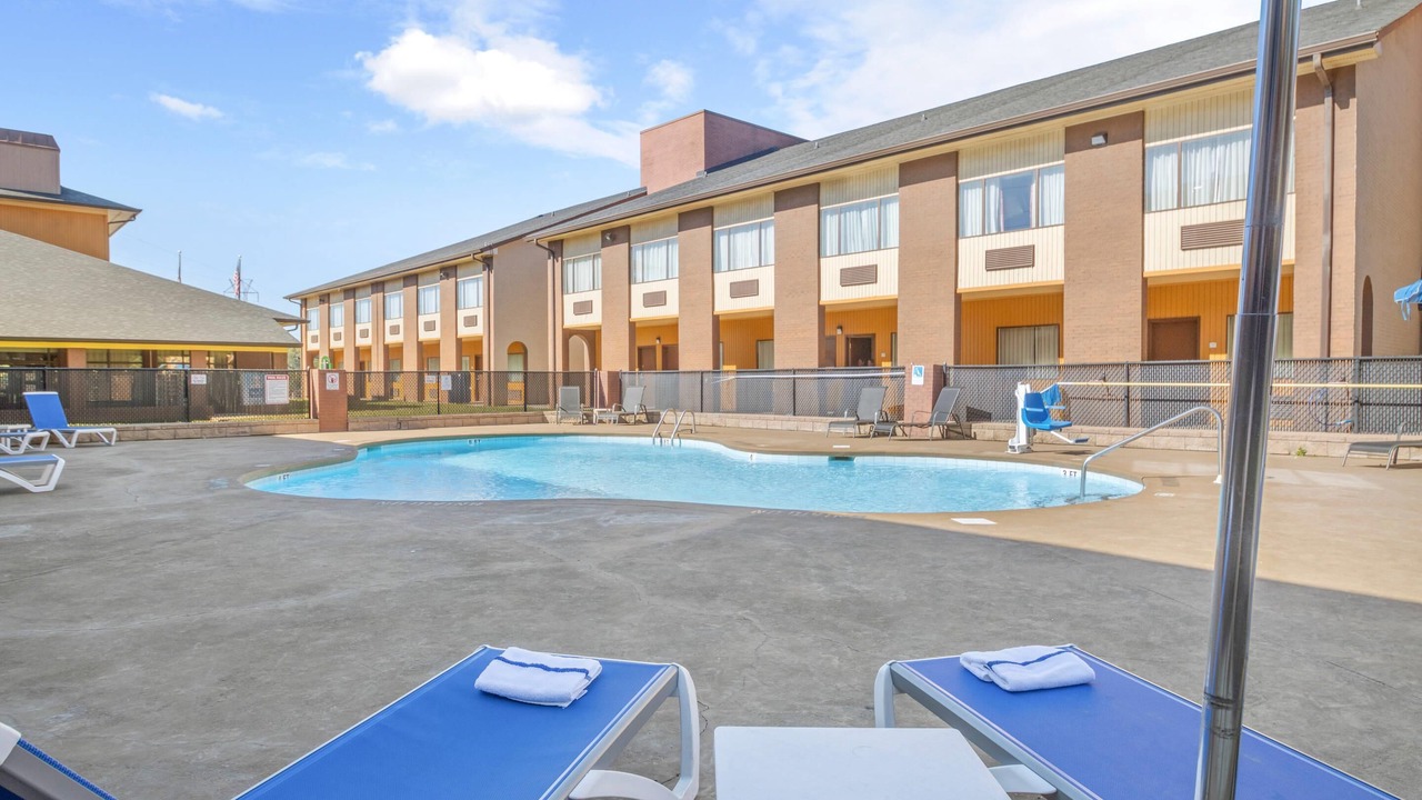 Photo of Outdoor in Hickory