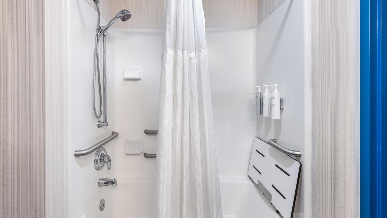 Photo of Bathroom in Lockport