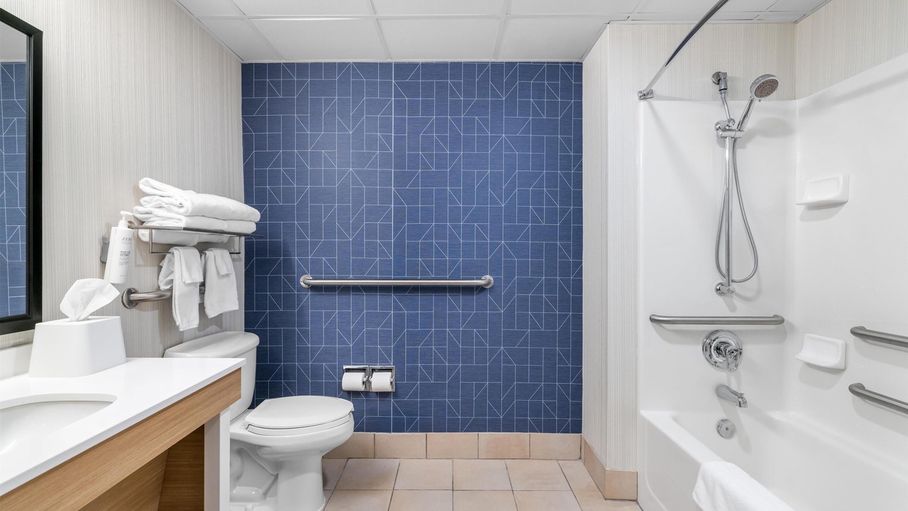 Photo of Bathroom in Lockport