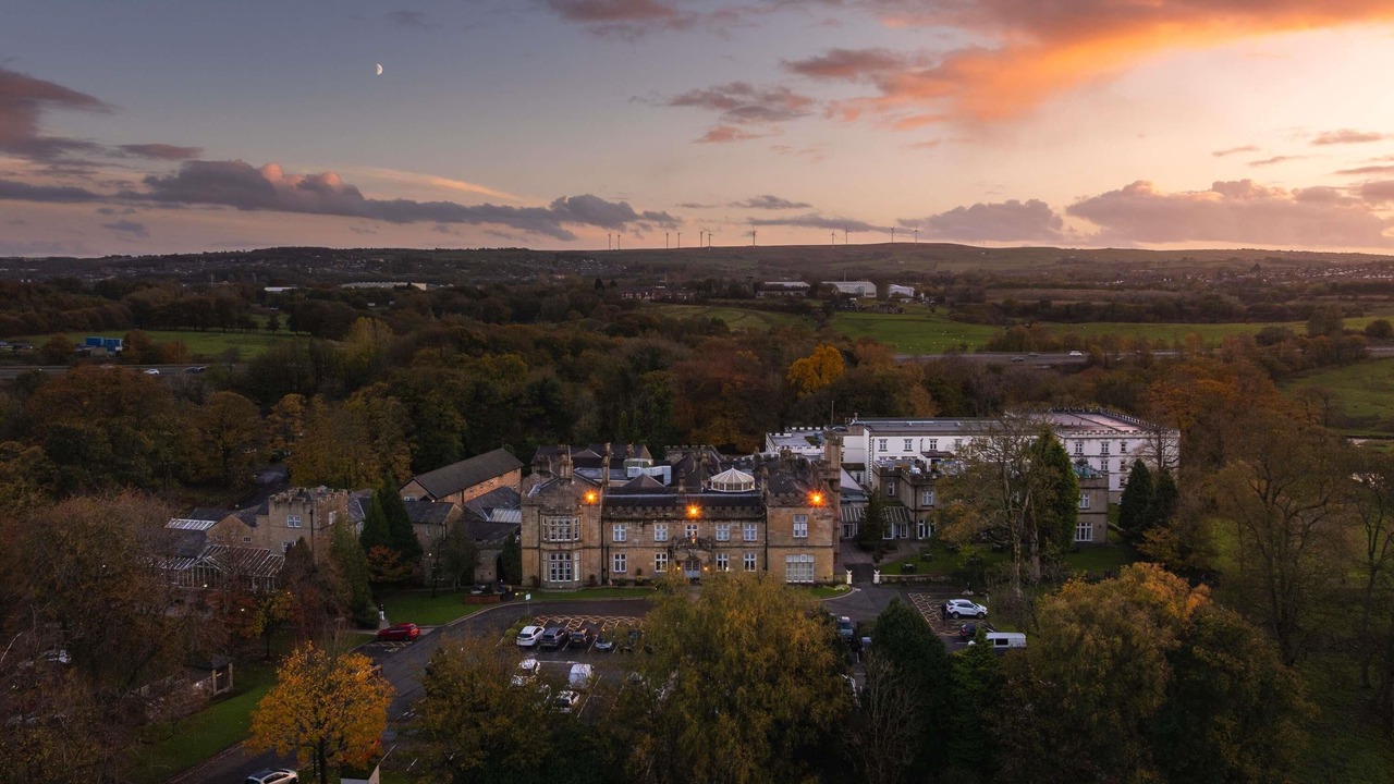 Photo of Outdoor in Clayton le Moors