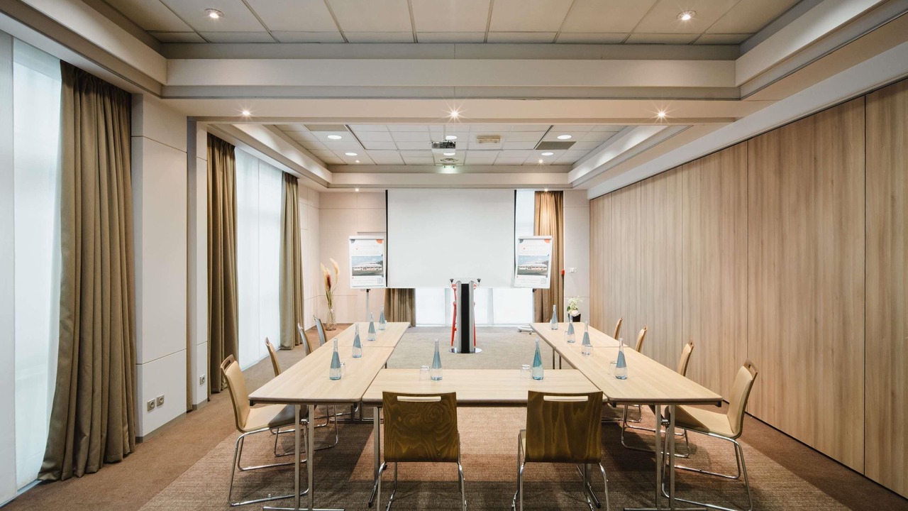 Photo of Others in Lesquin