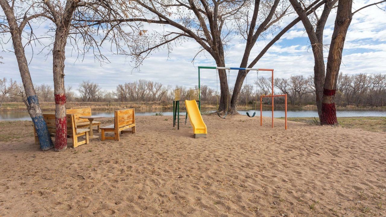 Photo of Others in Ogallala