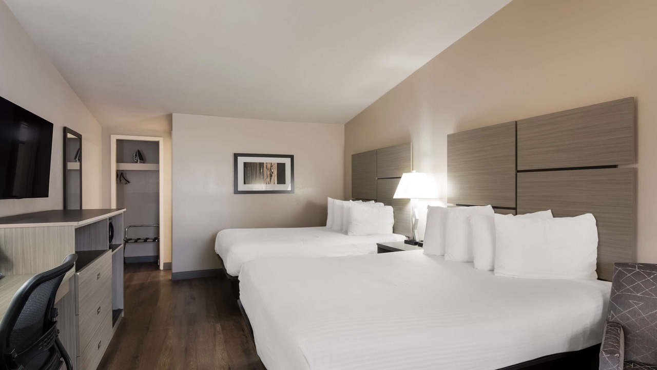 Photo of Others in Eugene