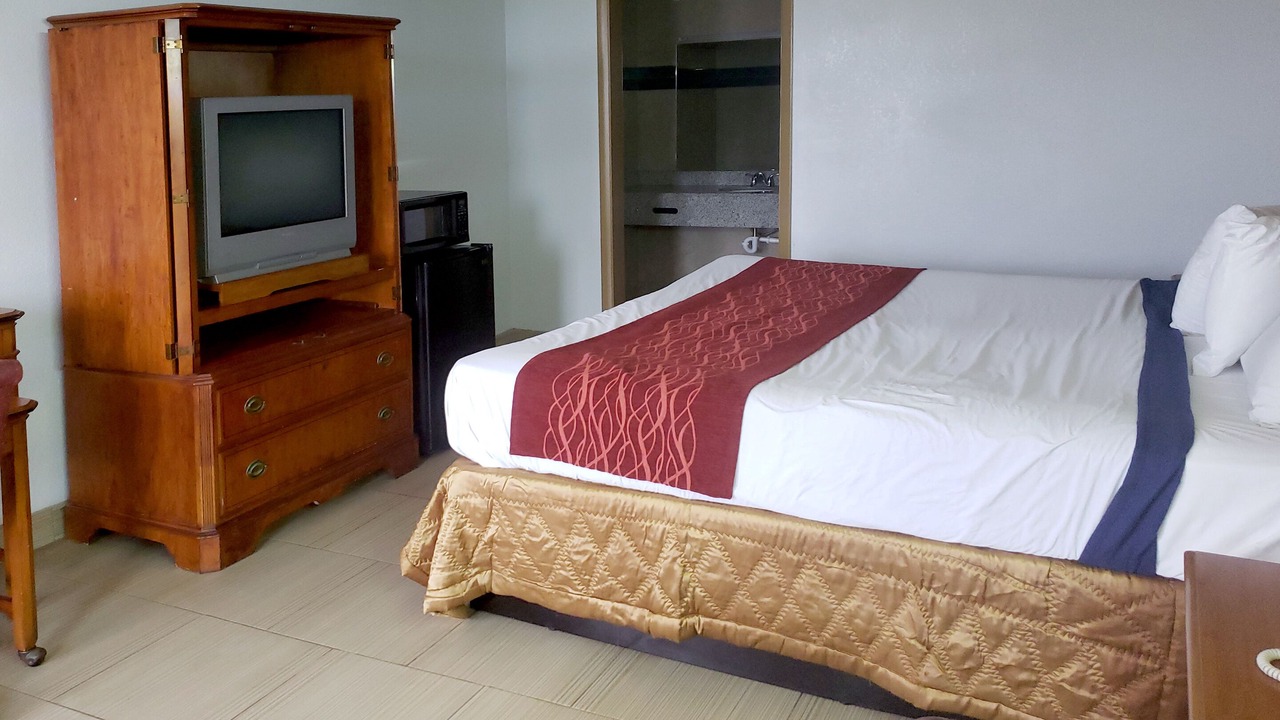 Photo of Bedroom in Alcoa