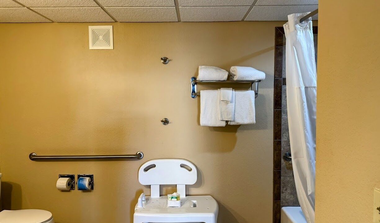 Photo of Bathroom in Eureka Springs Historic District