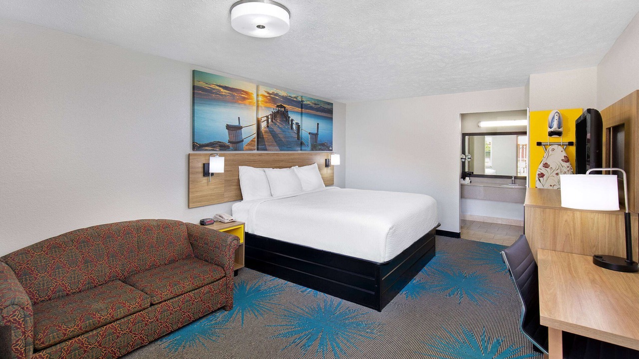 Photo of Bedroom in Savannah