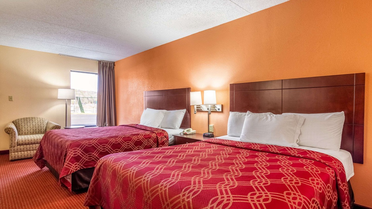 Photo of Bedroom in Rocky Top