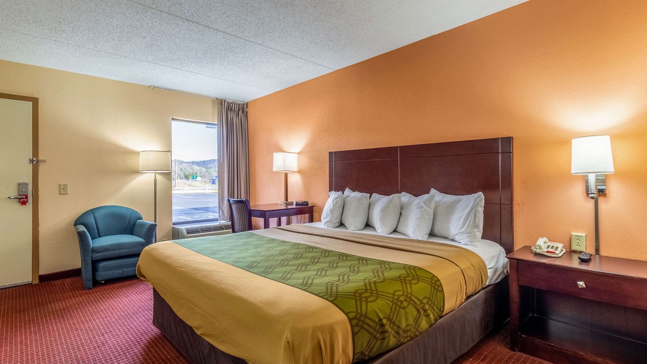 Photo of Bedroom in Rocky Top