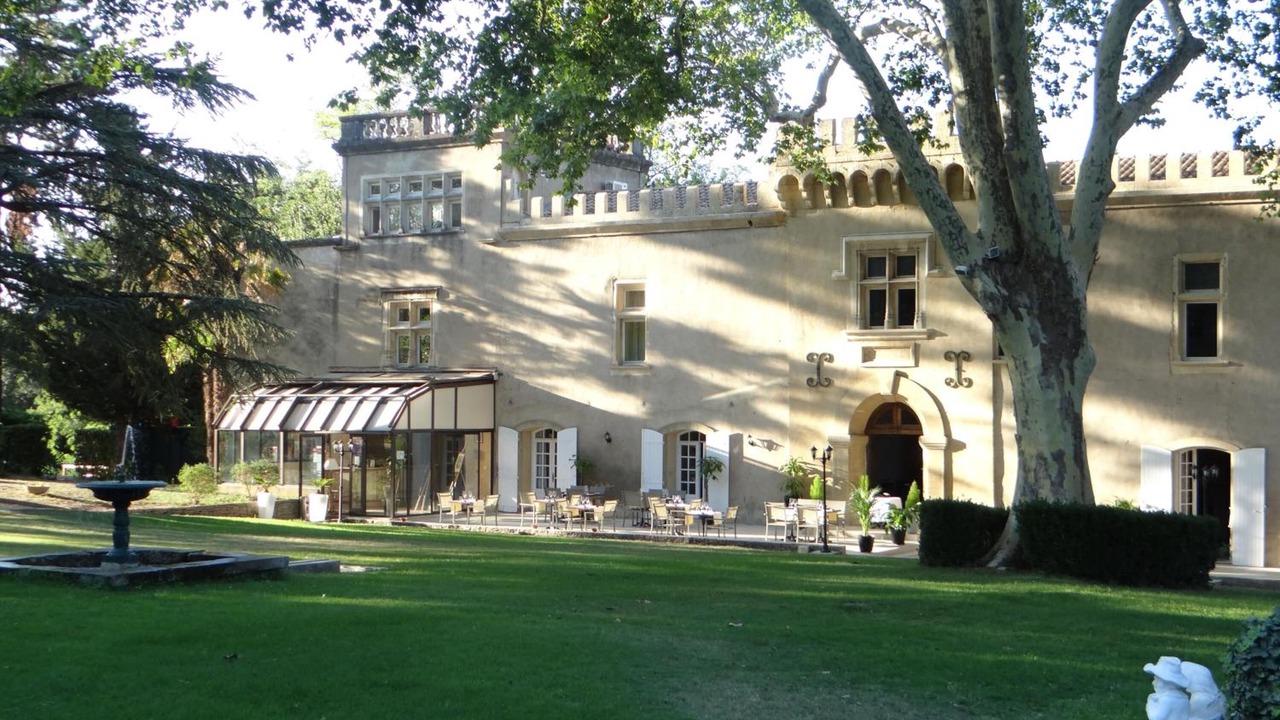 Photo of Buildings in Bagnols-sur-Ceze