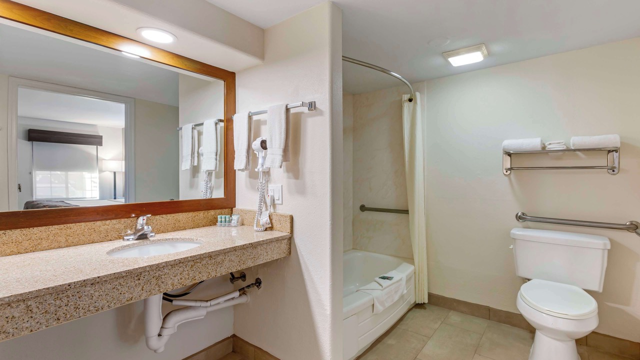 Photo of Bathroom in Safford