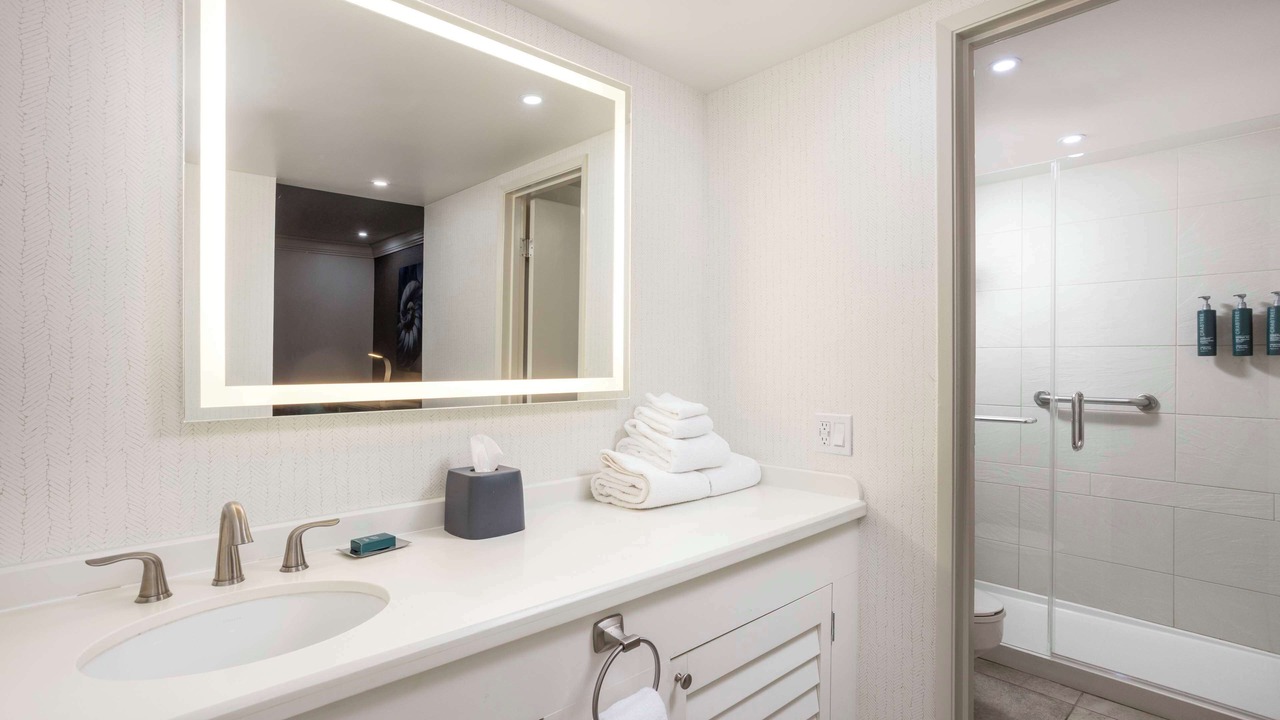 Photo of Bathroom in Roseville - Fleet Ridge