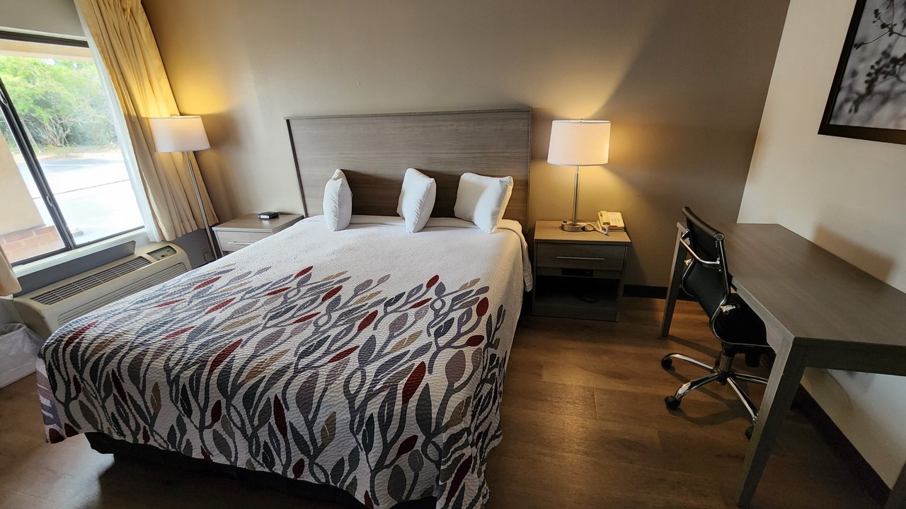 Photo of Others in Perry