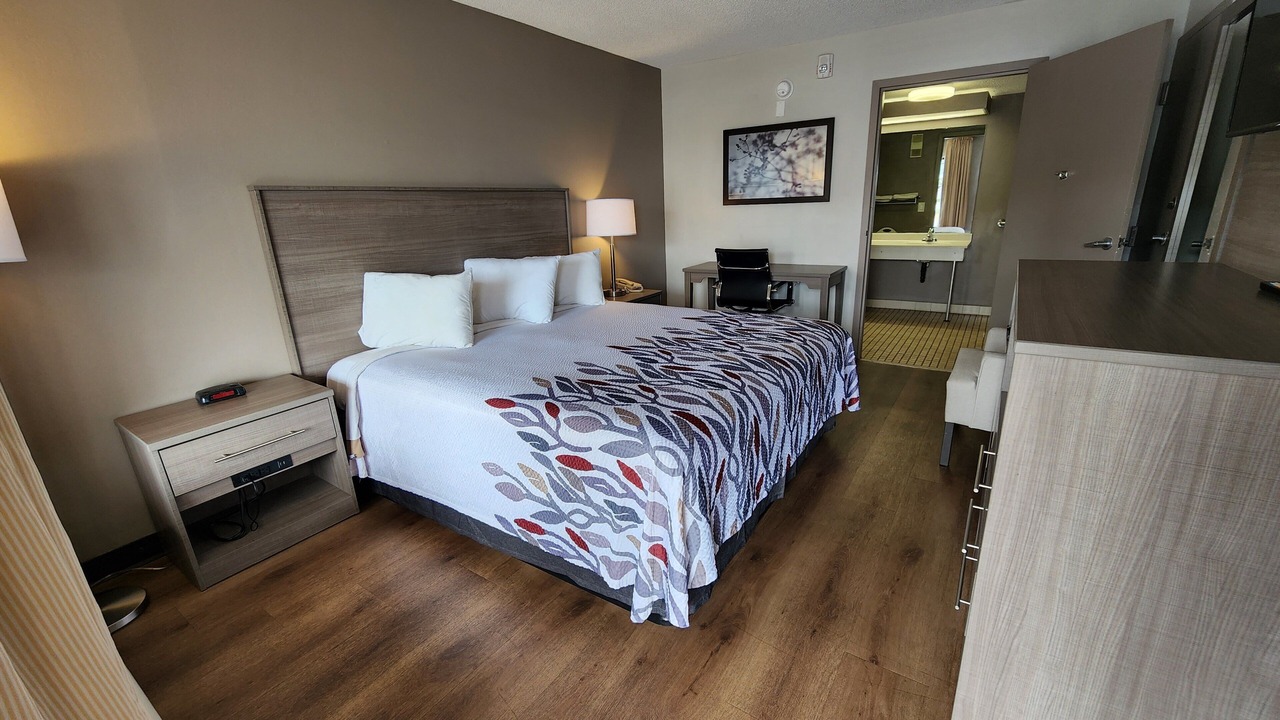 Photo of Bedroom in Perry