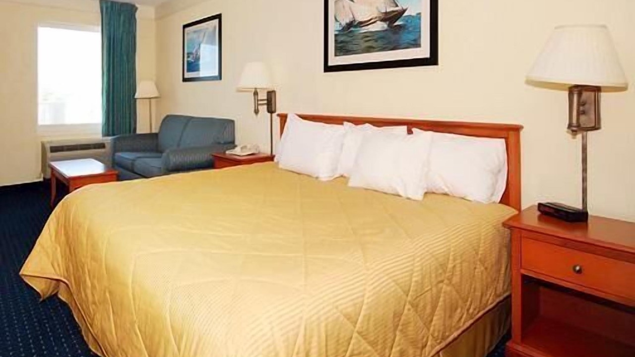 Photo of Bedroom in Buxton