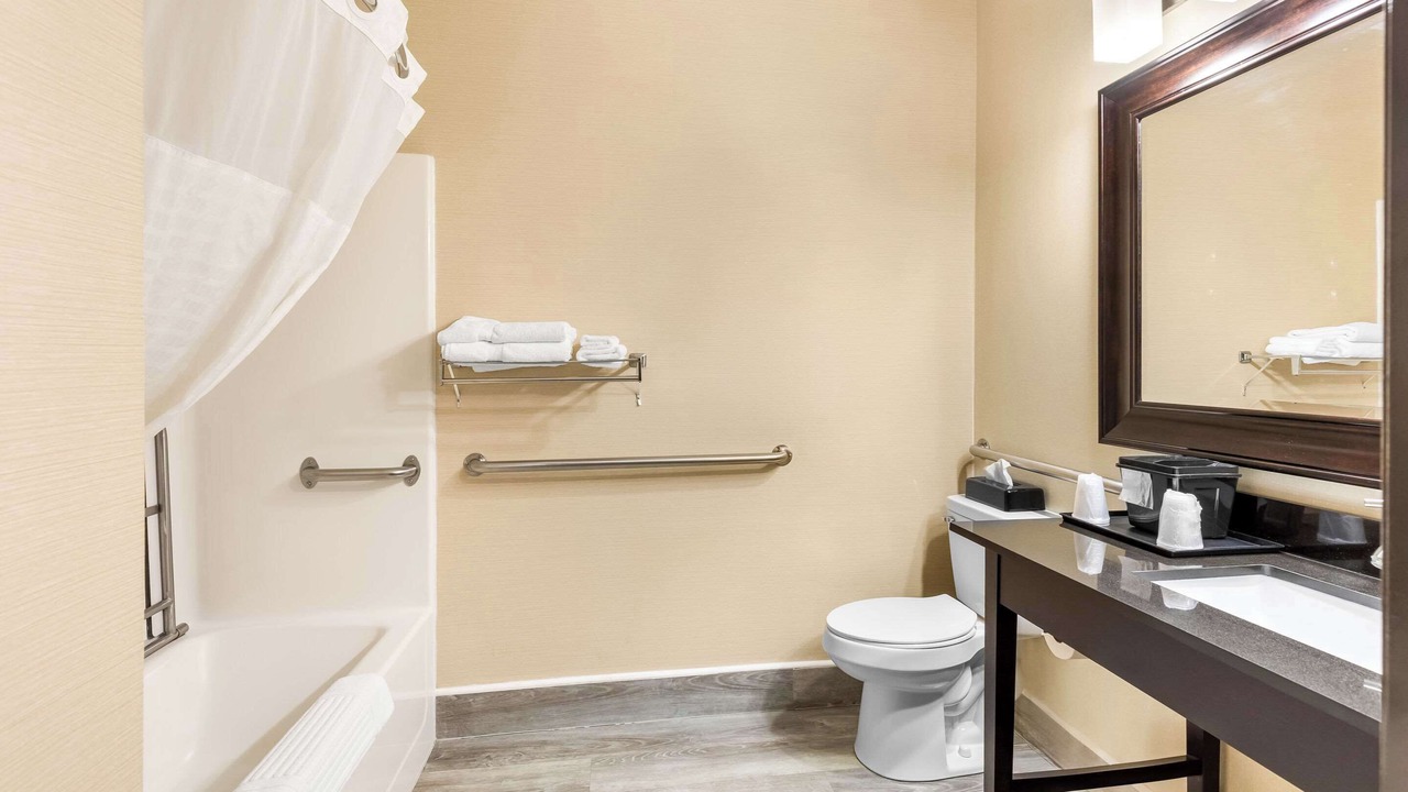 Photo of Bedroom in Marion