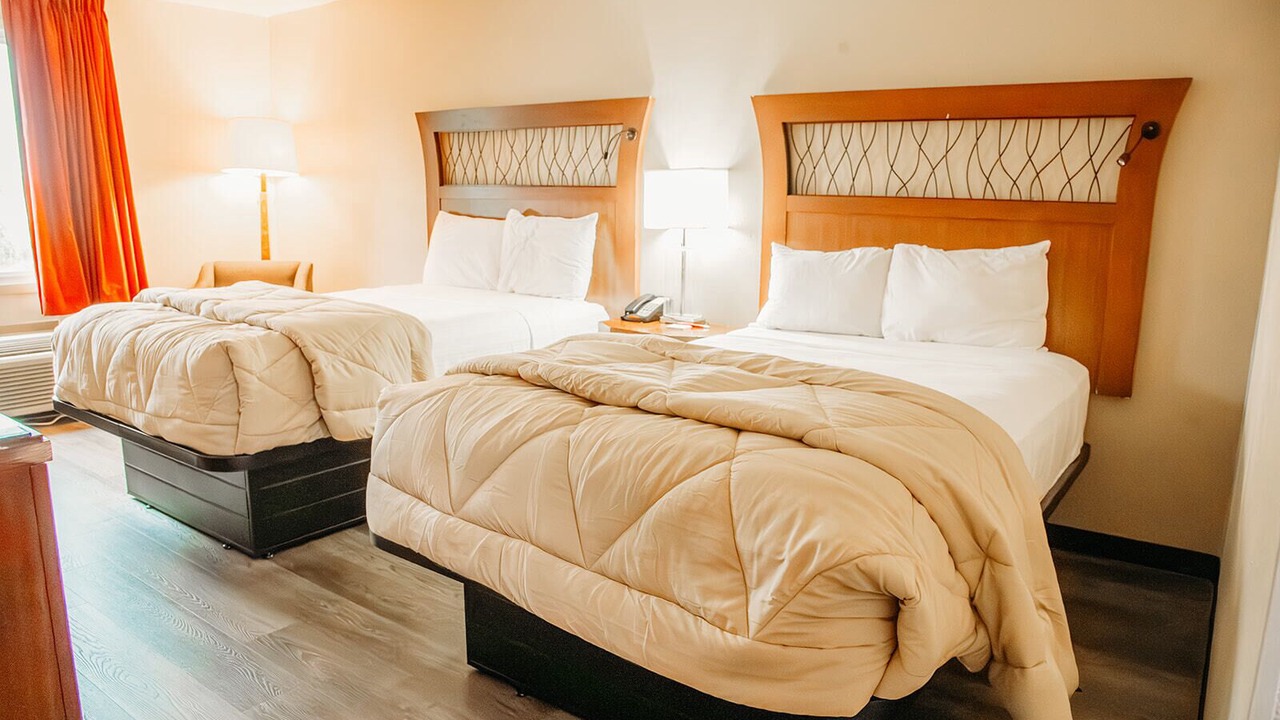 Photo of Bedroom in Benton