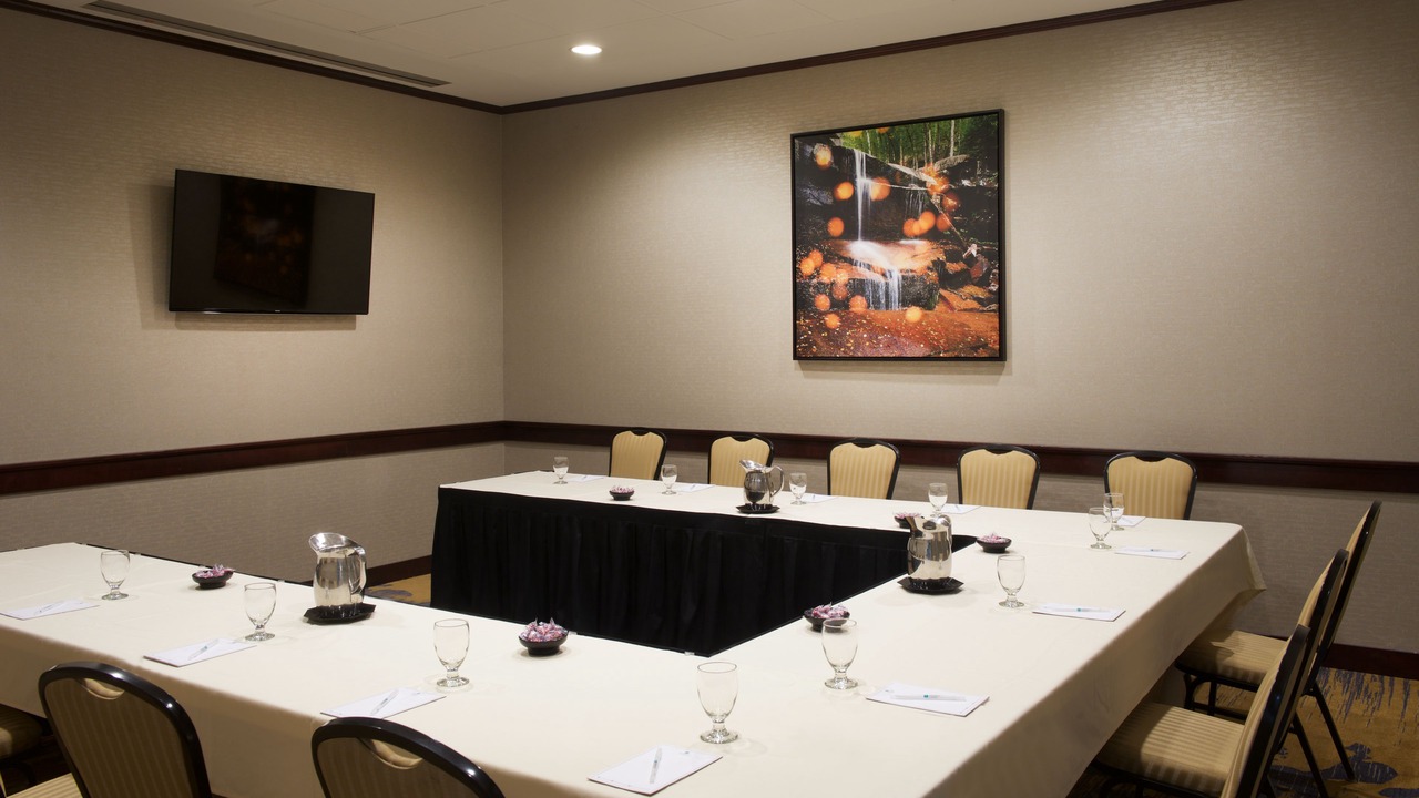 Photo of Others in East Lake Hills