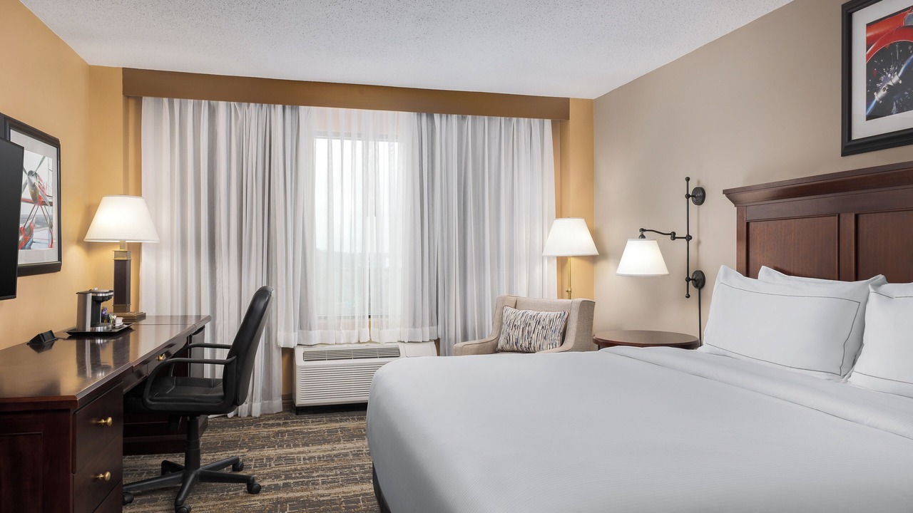 Photo of Bedroom in Mount Saint Joseph