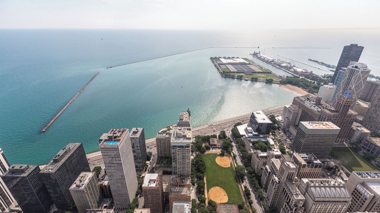 Photo of Outdoor in Streeterville