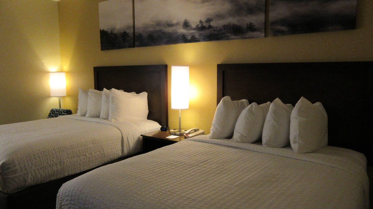 Photo of Bedroom in Cherokee