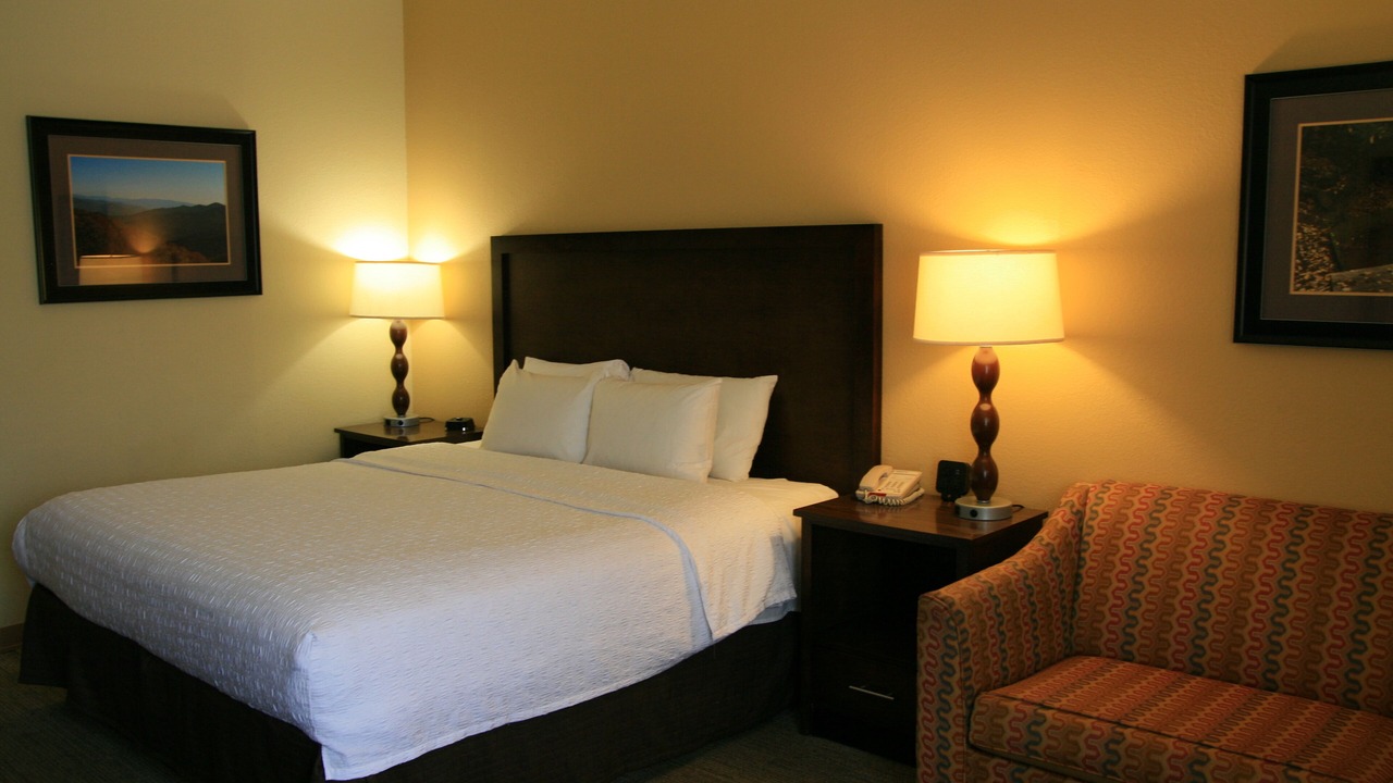 Photo of Bedroom in Cherokee