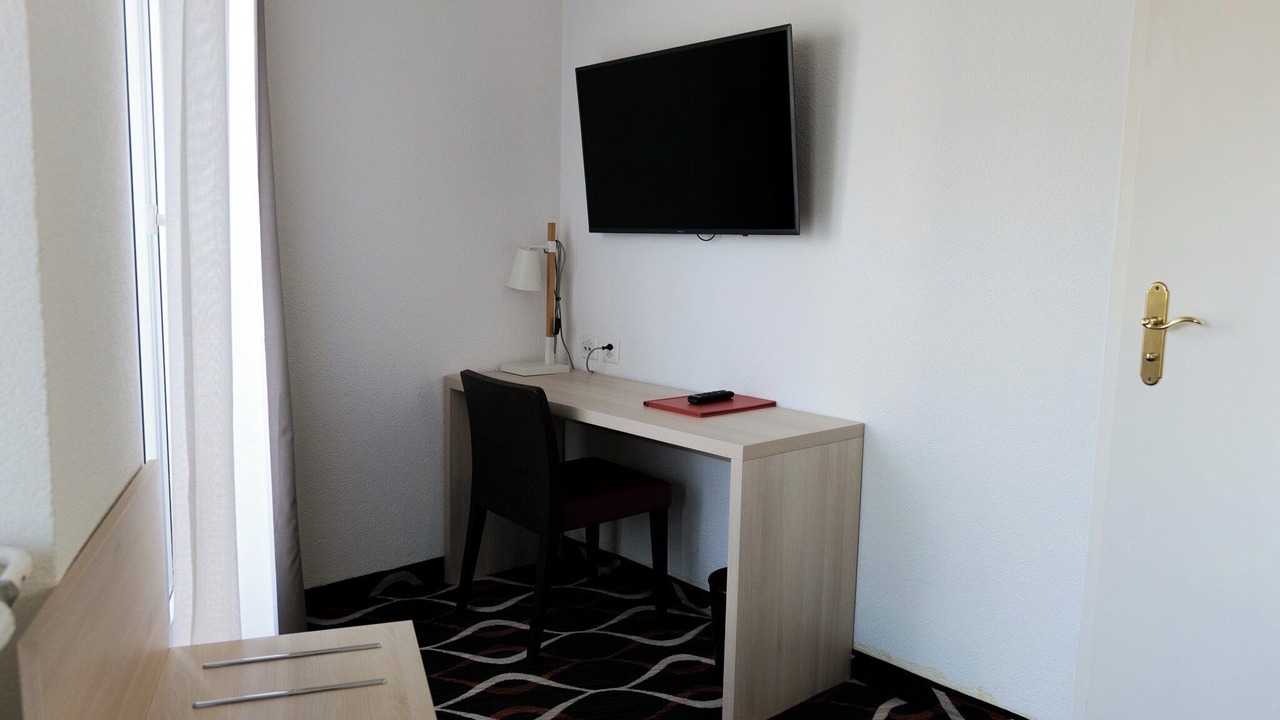 Photo of Bedroom in Mon-Repos