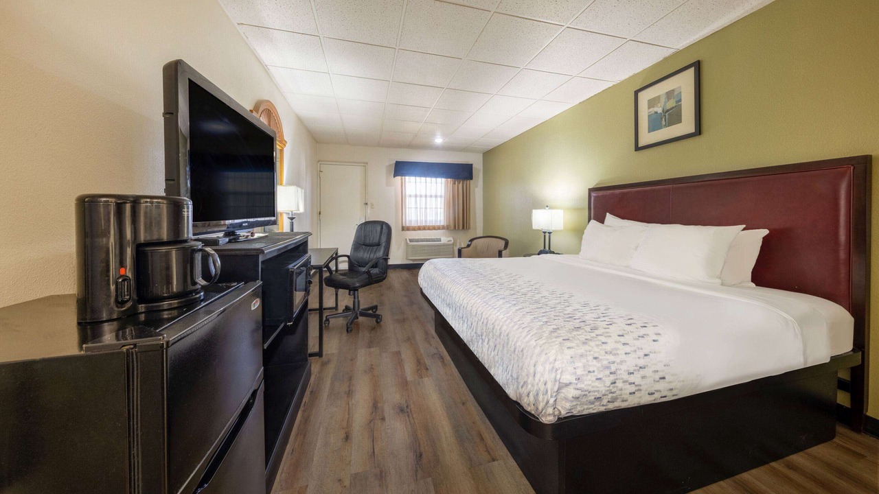 Photo of Bedroom in El Dorado