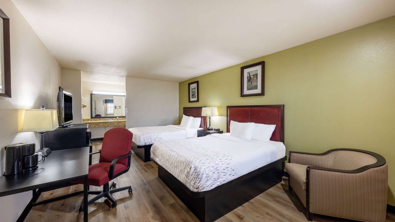 Photo of Bedroom in El Dorado