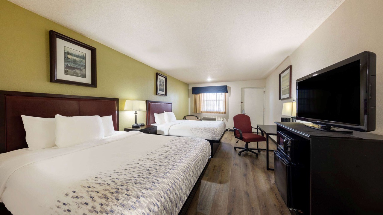 Photo of Bedroom in El Dorado