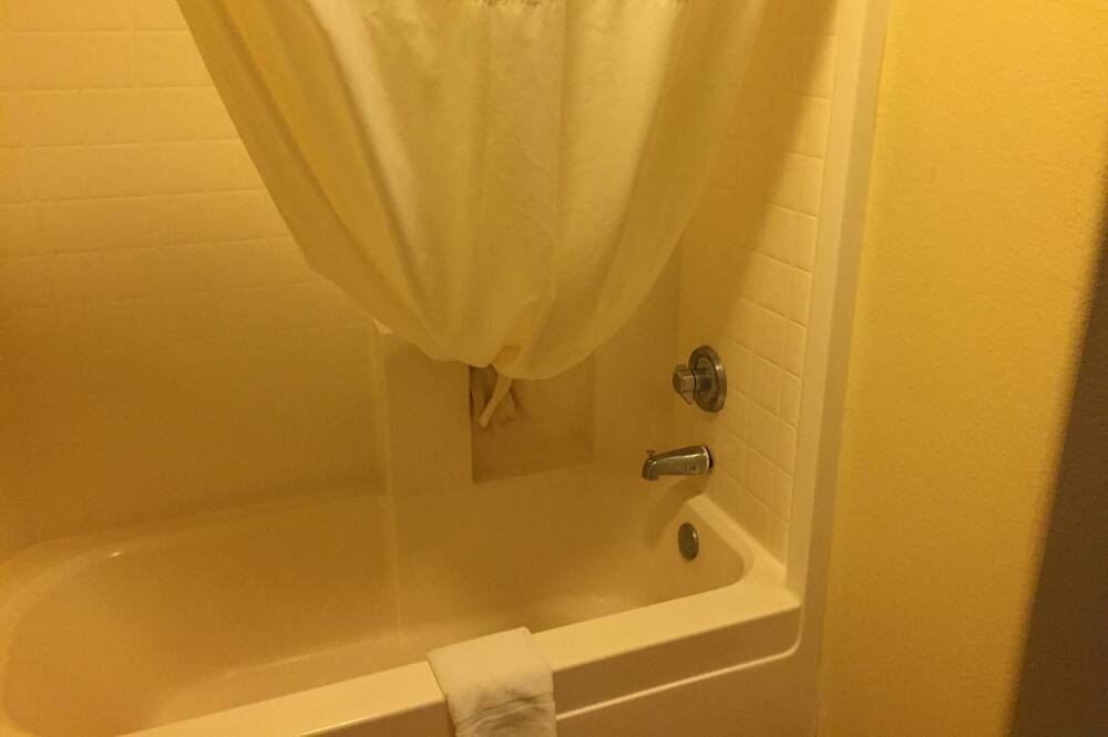 Photo of Bathroom in Polvadera
